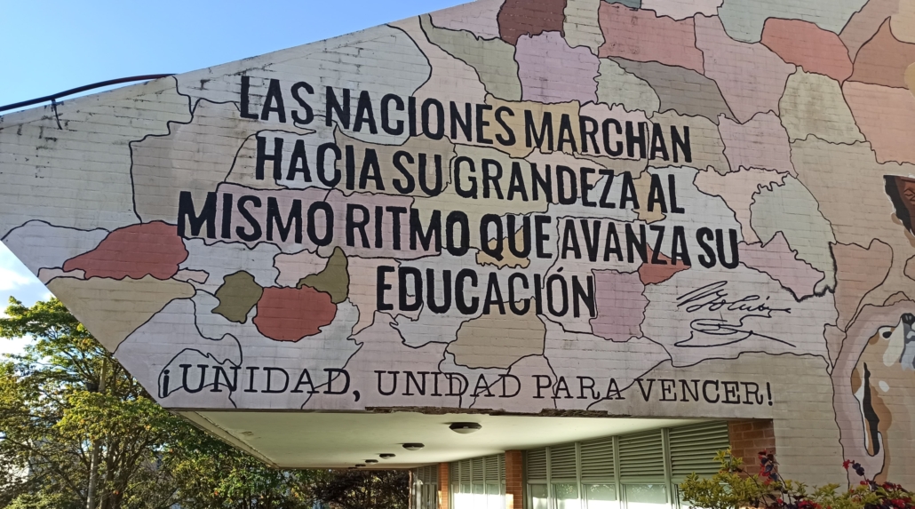Unidad en la educación, Bogotá